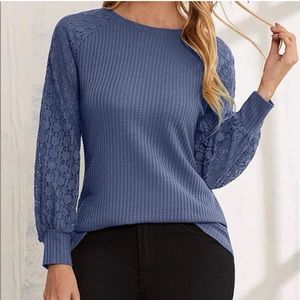 Contrast lace raglan blouse